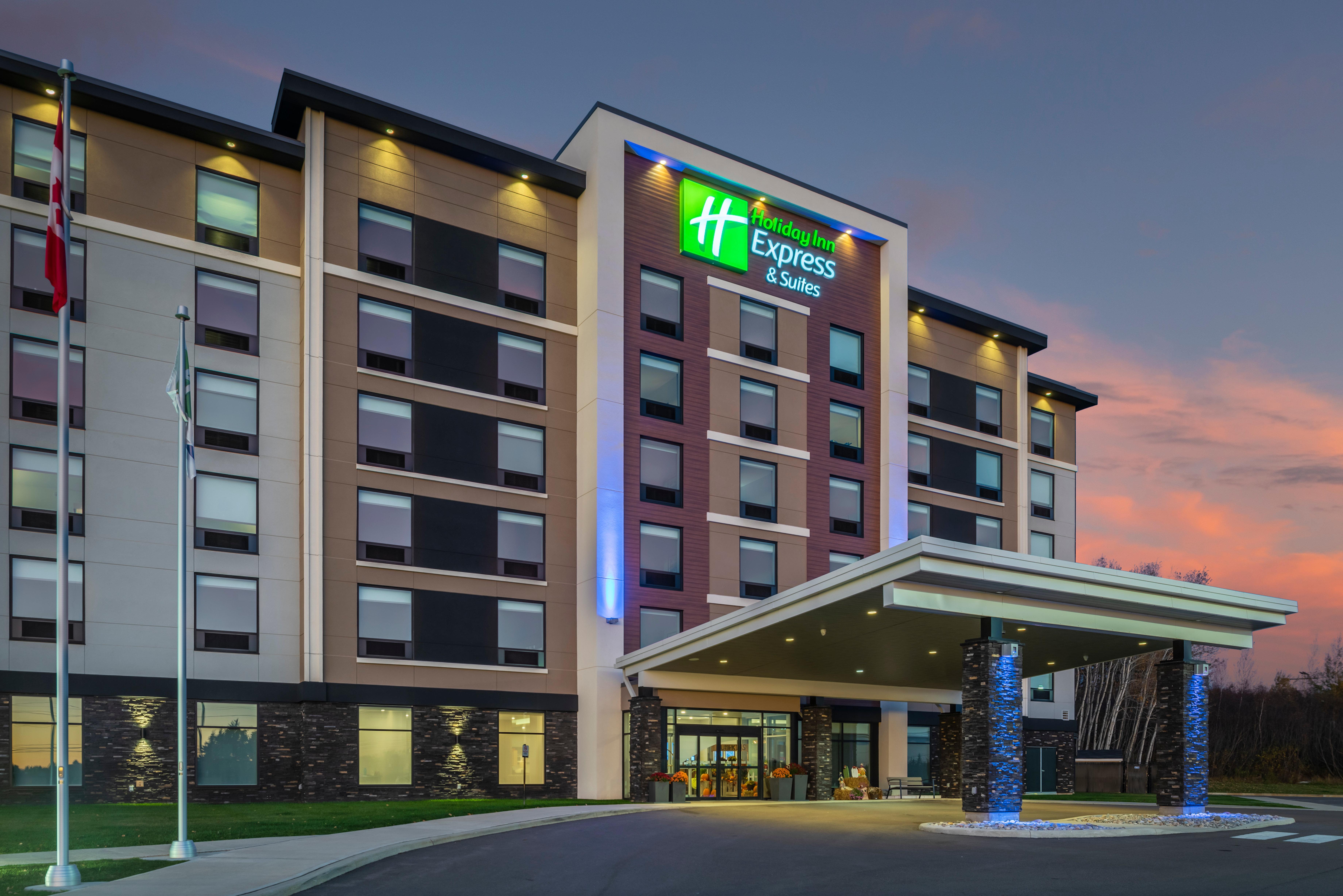 Holiday Inn Express & Suites Moncton By Ihg Zewnętrze zdjęcie