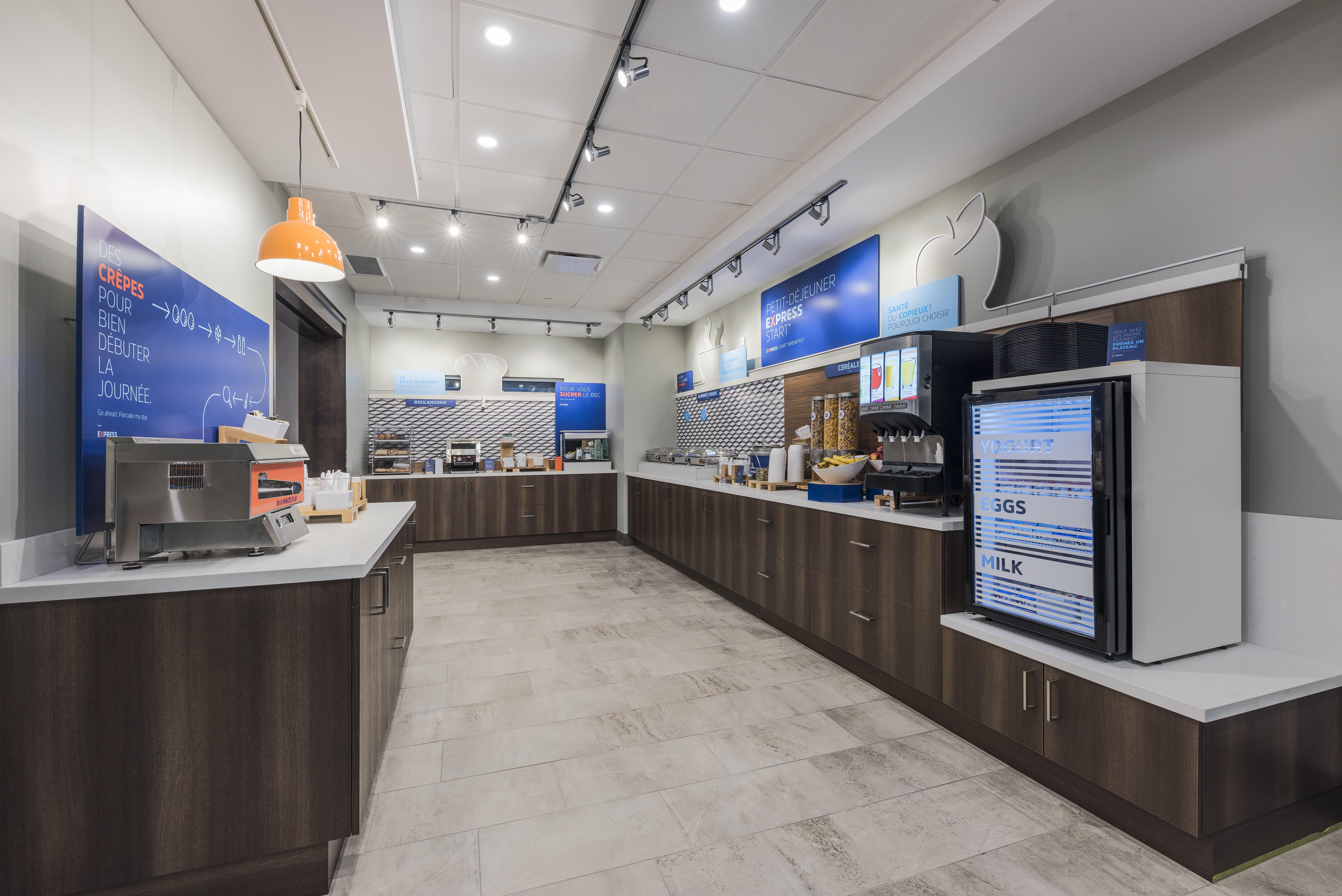 Holiday Inn Express & Suites Moncton By Ihg Zewnętrze zdjęcie